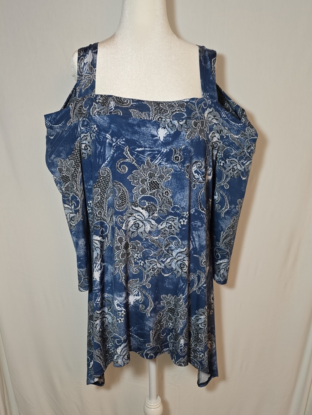 Blue Floral Caribe Cold-Shoulder Stretchy Women's Top
